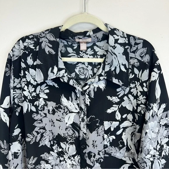 Floral Dark Romantic Button Up Black Gray Top Plus Size 3X Goth Whimsigoth Work - Picture 3 of 12